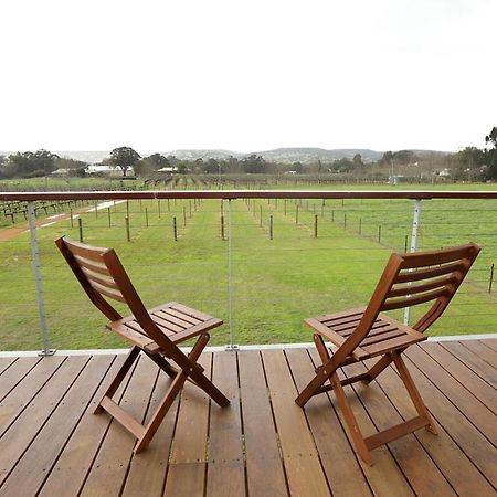 Lot113 Vineyard Accommodation Upper Swan Esterno foto